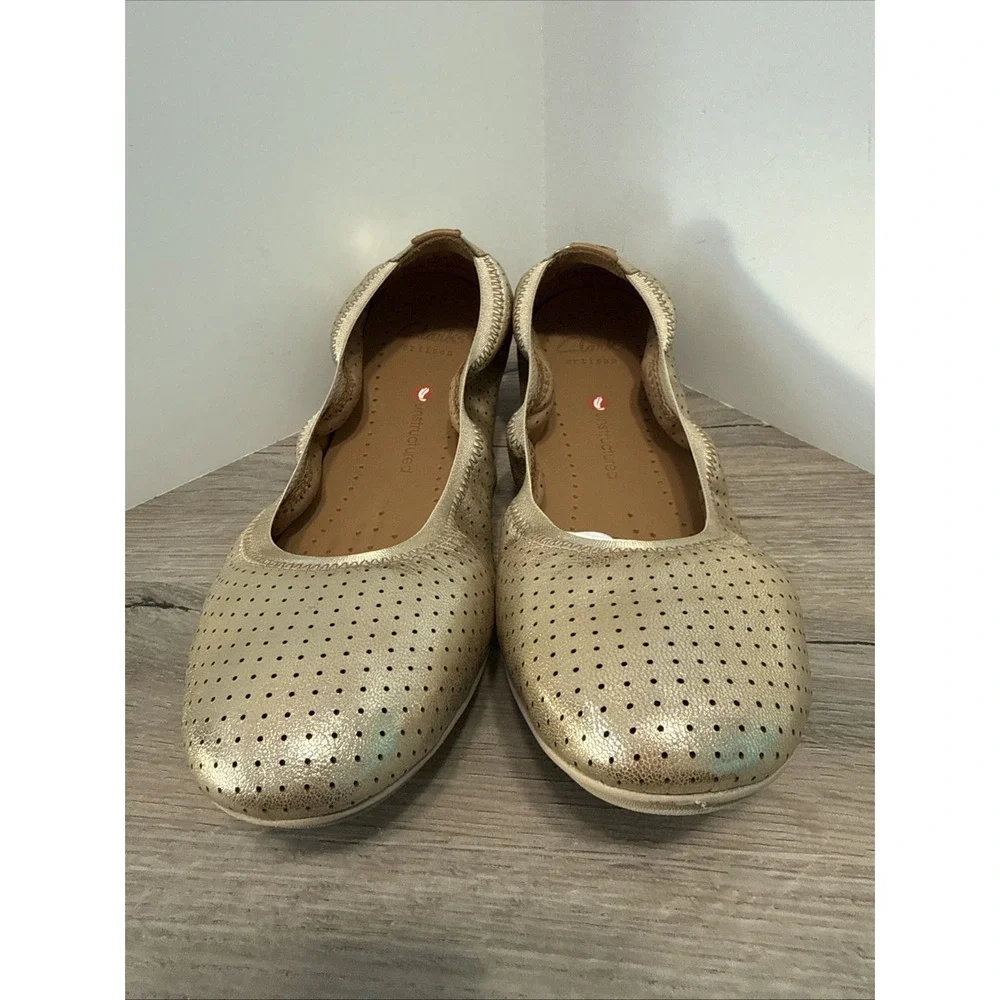 Clarks Unstructured Gold Perforated Ballet Flat 9.5 Women Slip On Shoes Casual